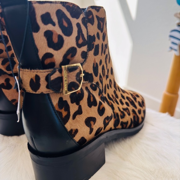 Cole haan women's Kimberly waterproof leopard print ankle booties. Size 9 - Picture 12 of 16